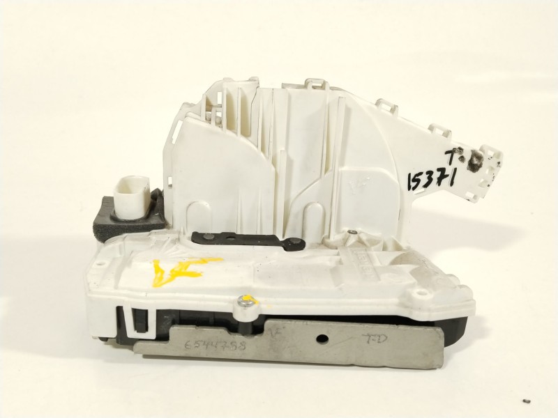 Recambio de cerradura puerta trasera derecha para tesla model 3 ev referencia OEM IAM 150067501B  