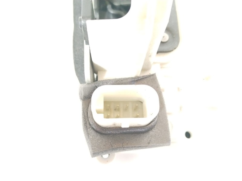 Recambio de cerradura puerta trasera derecha para tesla model 3 ev referencia OEM IAM 150067501B  