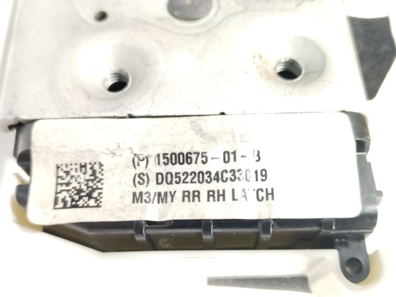 Recambio de cerradura puerta trasera derecha para tesla model 3 ev referencia OEM IAM 150067501B  