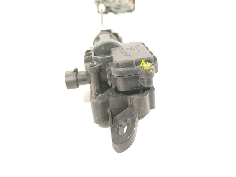 Recambio de cerradura capot para tesla model 3 ev referencia OEM IAM 150039700F 164307100A 