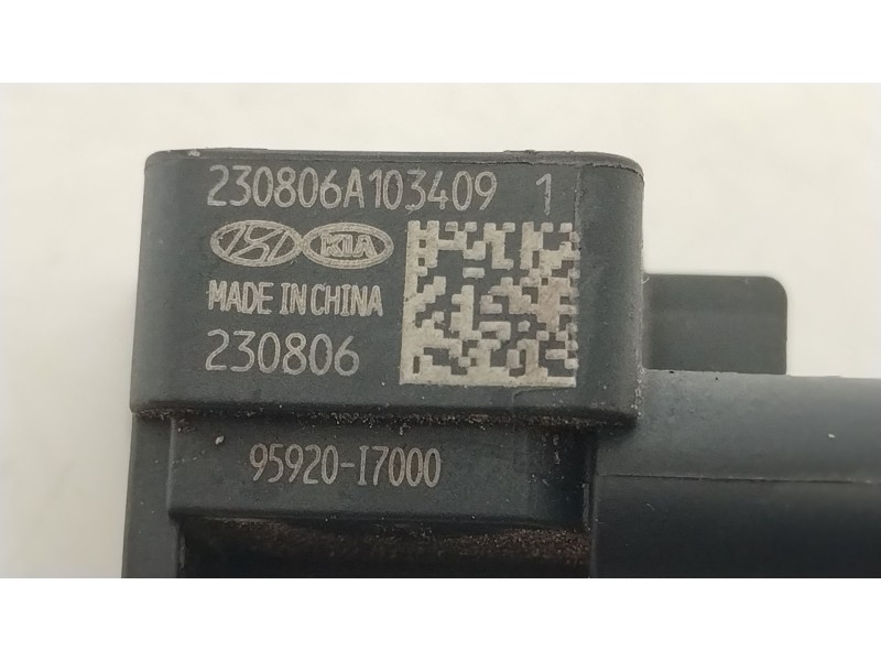 Recambio de sensor para hyundai kona (os, ose, osi) 1.6 gdi hybrid referencia OEM IAM 9592017000  