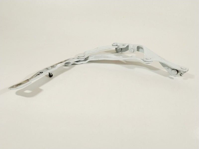 Recambio de bisagra para tesla model 3 ev referencia OEM IAM 155148100E  