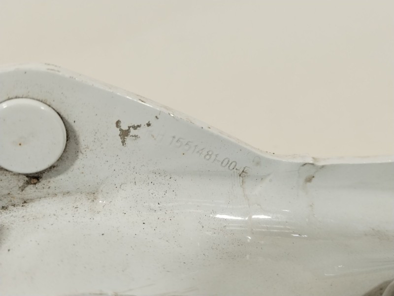 Recambio de bisagra para tesla model 3 ev referencia OEM IAM 155148100E  