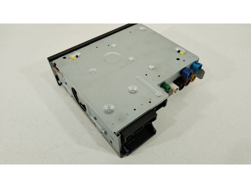Recambio de sistema audio / radio cd para audi a1 sportback (gba) 30 tfsi referencia OEM IAM 82A035043K 82A035043C 