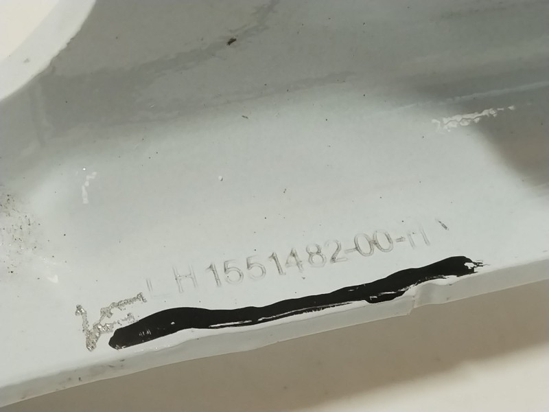 Recambio de bisagra para tesla model 3 ev referencia OEM IAM 155148200H  