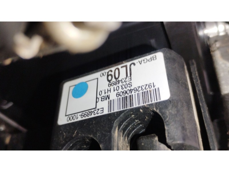 Recambio de caja reles / fusibles para peugeot traveller autobús (v_) 2.0 bluehdi 145 referencia OEM IAM 9831821480  