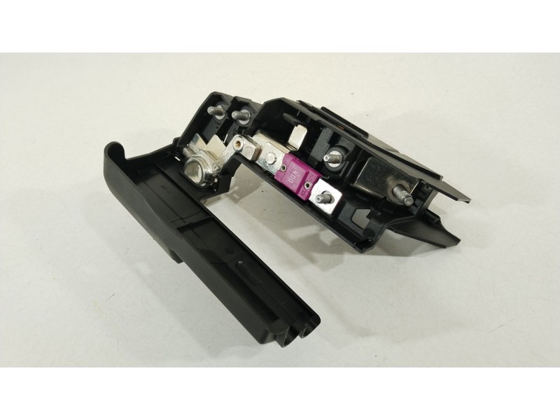 Recambio de caja reles / fusibles para audi a1 sportback (gba) 30 tfsi referencia OEM IAM 2Q0915459B 4N0915519A 