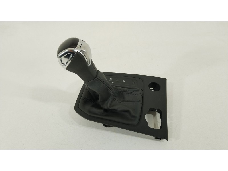 Recambio de pomo palanca cambio para audi a1 sportback (gba) 30 tfsi referencia OEM IAM 82B713139B  