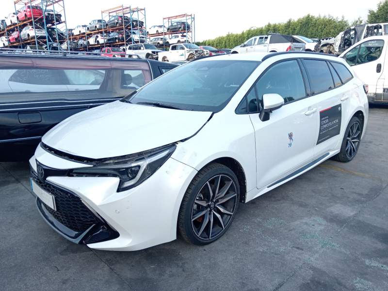 TOYOTA COROLLA STATION WAGON (_E21_)