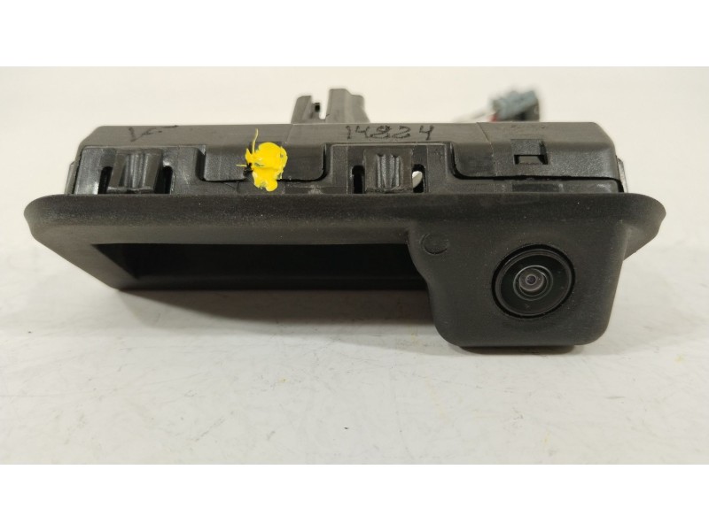 Recambio de maneta exterior porton para audi a1 sportback (gba) 30 tfsi referencia OEM IAM 81A827566A  