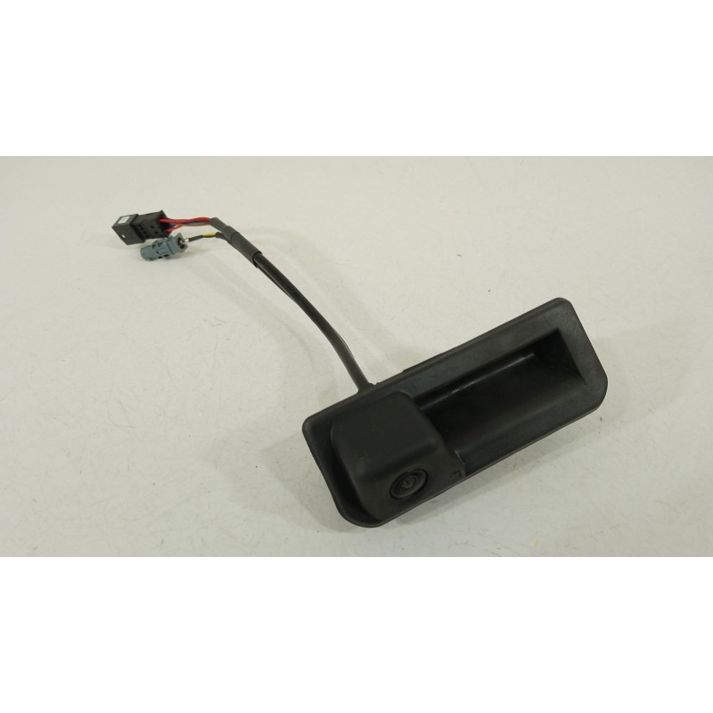 Recambio de maneta exterior porton para audi a1 sportback (gba) 30 tfsi referencia OEM IAM 81A827566A  