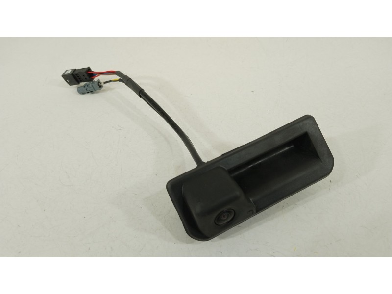 Recambio de maneta exterior porton para audi a1 sportback (gba) 30 tfsi referencia OEM IAM 81A827566A  