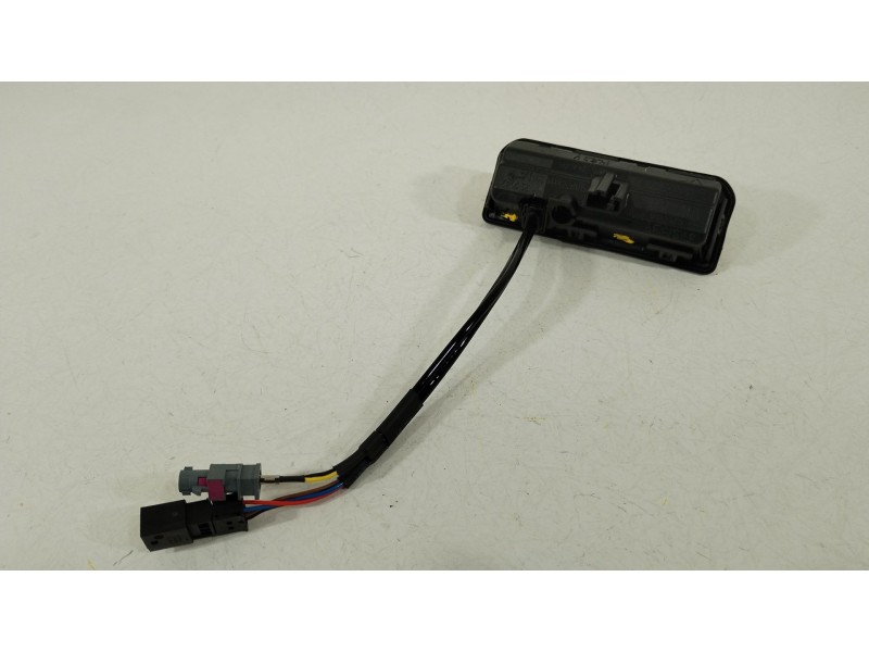 Recambio de maneta exterior porton para audi a1 sportback (gba) 30 tfsi referencia OEM IAM 81A827566A  