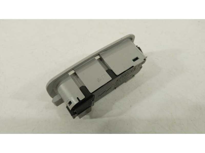 Recambio de luz interior para hyundai kona (os, ose, osi) 1.6 gdi hybrid referencia OEM IAM 92896KL000  