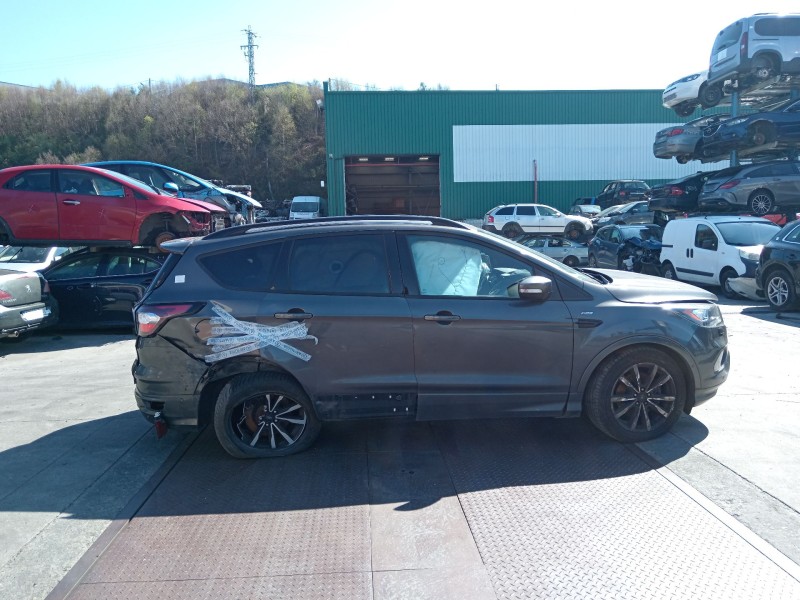 ford kuga ii (dm2) del año 2017