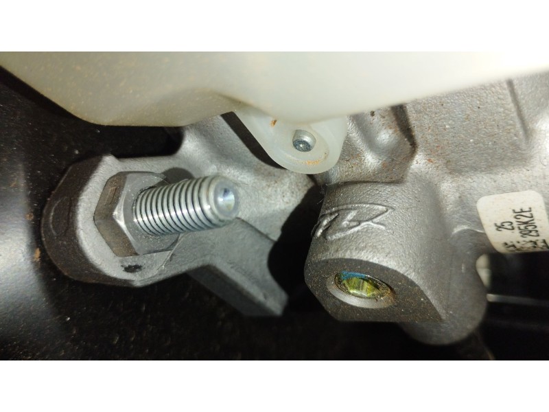 Recambio de bomba freno para peugeot traveller autobús (v_) 2.0 bluehdi 145 referencia OEM IAM 1613263780  