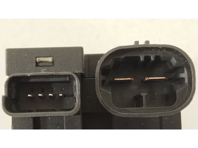 Recambio de resistencia calefaccion para peugeot 208 i (ca_, cc_) 1.4 hdi referencia OEM IAM 98372A01  