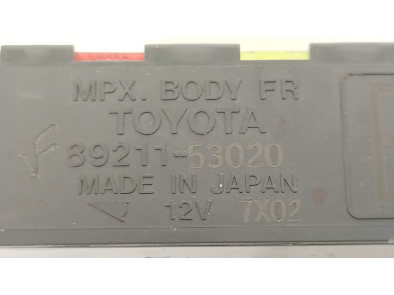 Recambio de caja reles / fusibles para lexus is ii (_e2_) 220d (ale20) referencia OEM IAM 8921153020  