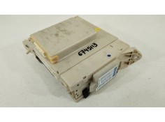 Recambio de caja reles / fusibles para lexus is ii (_e2_) 220d (ale20) referencia OEM IAM 8273053023 8267253040 8922153143