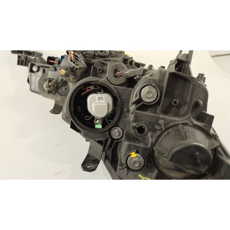 Recambio de faro izquierdo para citroën c-crosser (vu_, vv_) 2.2 hdi referencia OEM IAM 6208N3 W3T162718724 