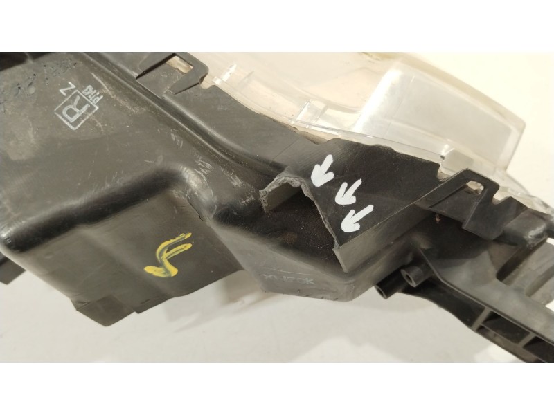 Recambio de faro izquierdo para citroën c-crosser (vu_, vv_) 2.2 hdi referencia OEM IAM 6208N3 W3T162718724 