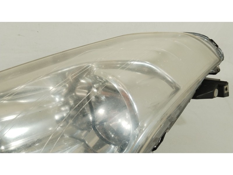 Recambio de faro izquierdo para citroën c-crosser (vu_, vv_) 2.2 hdi referencia OEM IAM 6208N3 W3T162718724 