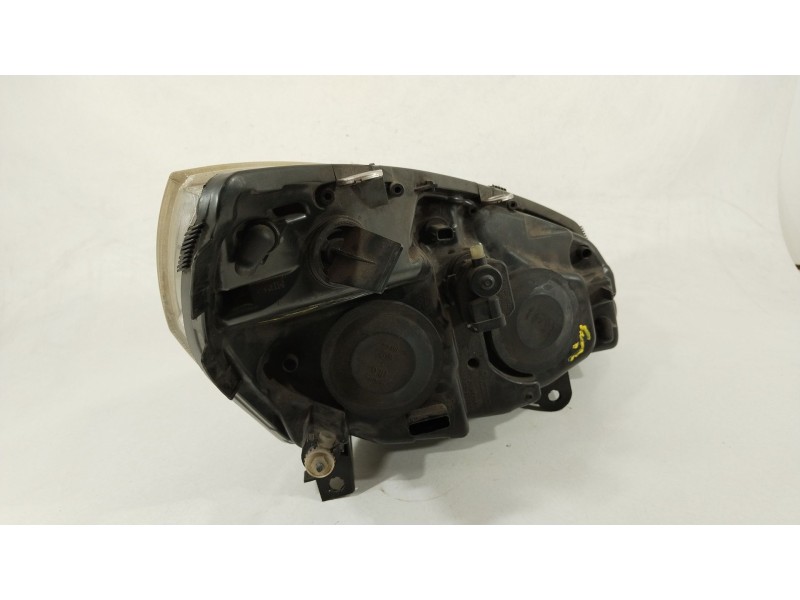 Recambio de faro izquierdo para renault scenic ii 1.6 16v referencia OEM IAM 260605447R  