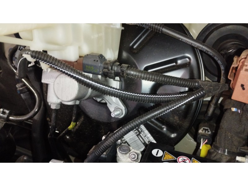 Recambio de servofreno para peugeot traveller autobús (v_) 2.0 bluehdi 145 referencia OEM IAM 9805232280  