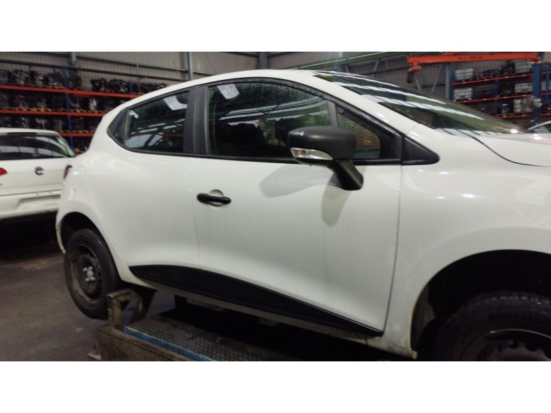 Recambio de puerta delantera derecha para renault clio iv (bh_) 1.5 dci 75 referencia OEM IAM 801165350R  