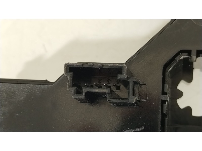 Recambio de mando multifuncion para peugeot traveller autobús (v_) 2.0 bluehdi 145 referencia OEM IAM 98075397ZD  