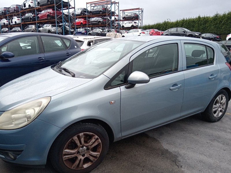 opel corsa d (s07) del año 2009