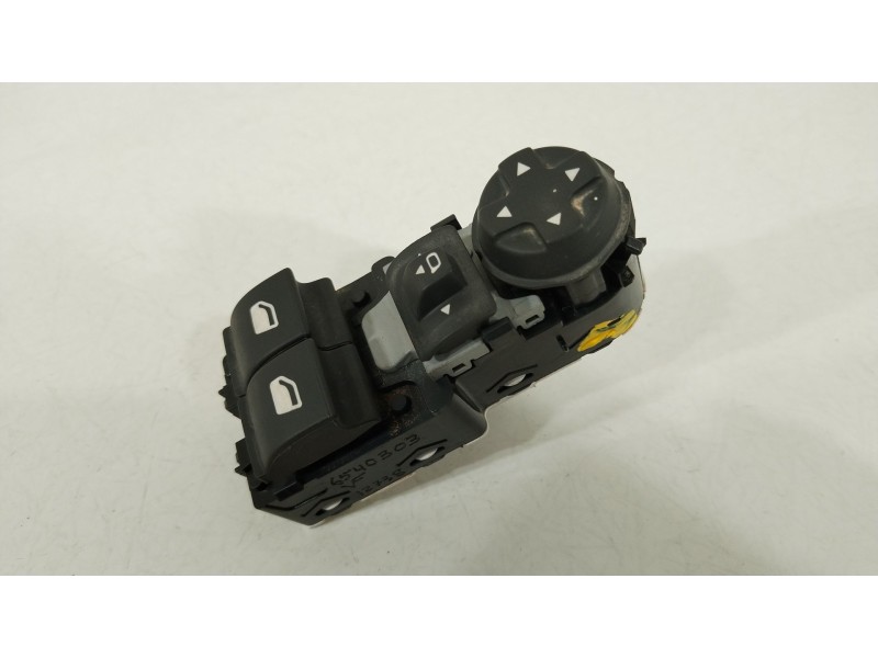 Recambio de mando elevalunas delantero izquierdo para peugeot traveller autobús (v_) 2.0 bluehdi 145 referencia OEM IAM 96784561