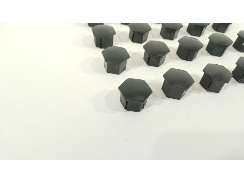 Recambio de embellecedor para peugeot traveller autobús (v_) 2.0 bluehdi 145 referencia OEM IAM 98338676XT 1611818780 