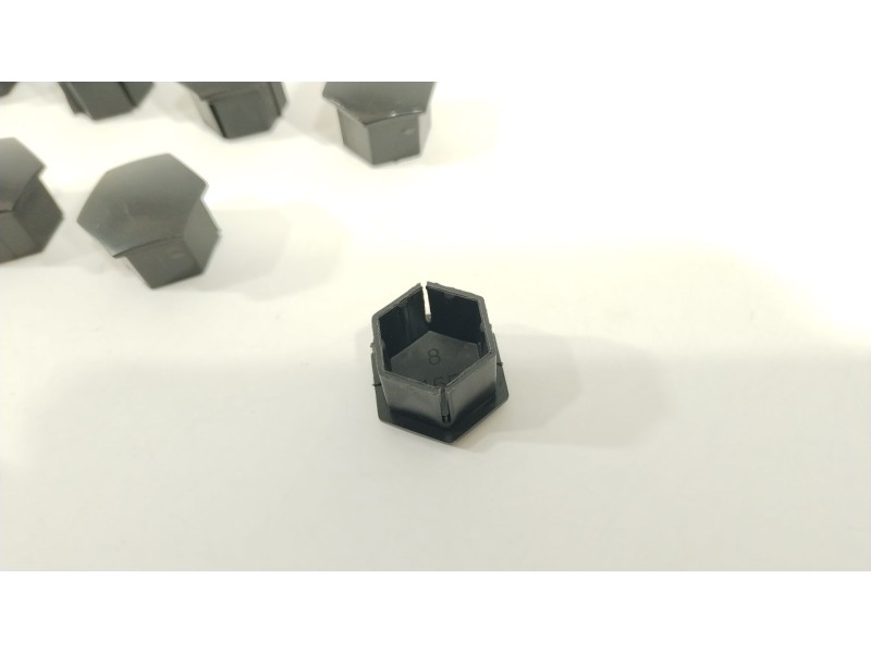 Recambio de embellecedor para peugeot traveller autobús (v_) 2.0 bluehdi 145 referencia OEM IAM 98338676XT 1611818780 