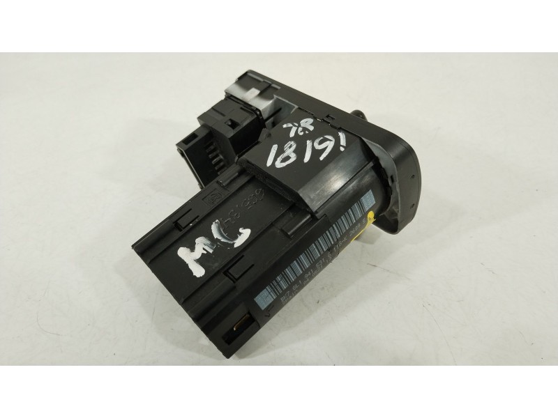 Recambio de mando luces para audi a3 (8l1) 1.8 referencia OEM IAM 8L1941531G 8L0919094A 