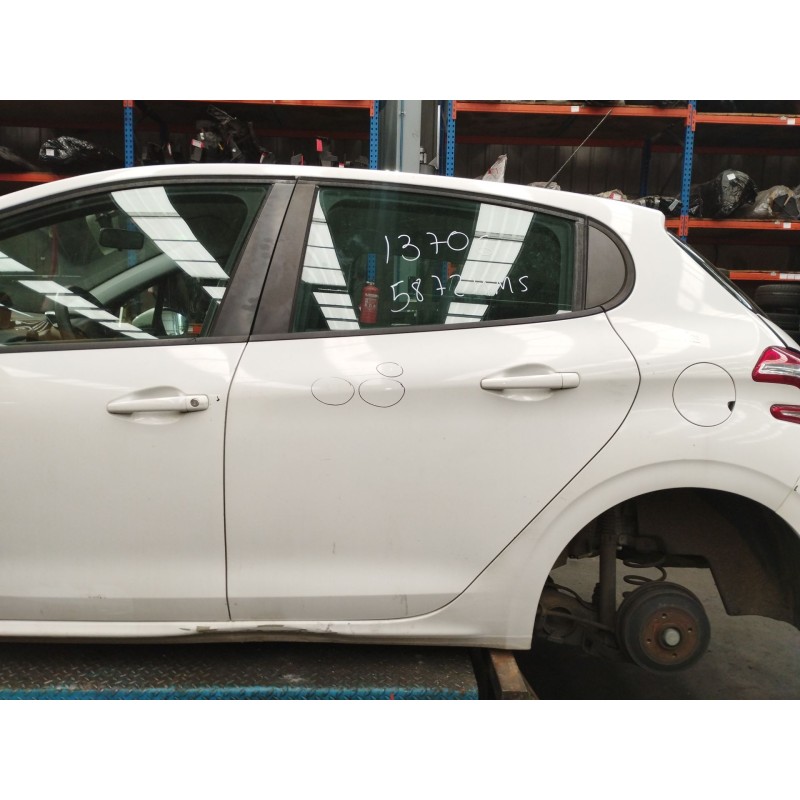 Recambio de puerta trasera izquierda para peugeot 208 i (ca_, cc_) 1.2 vti 82 referencia OEM IAM 9671907580  
