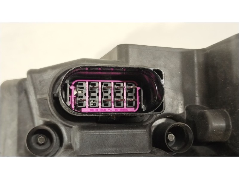 Recambio de faro izquierdo para skoda superb ii (3t4) 2.0 tdi 16v referencia OEM IAM 3T1941015F 1EL01131401 