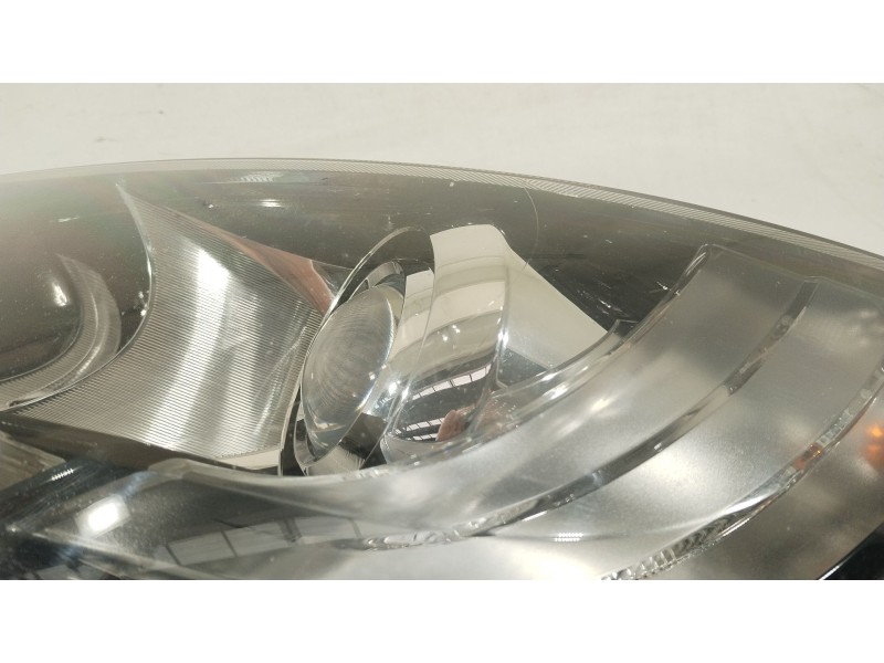 Recambio de faro izquierdo para skoda superb ii (3t4) 2.0 tdi 16v referencia OEM IAM 3T1941015F 1EL01131401 