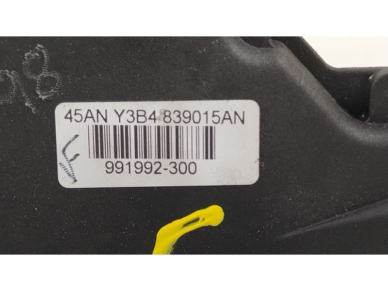Recambio de cerradura puerta trasera izquierda para volkswagen polo iv (9n_, 9a_) 1.6 16v referencia OEM IAM 3B4839015AN  
