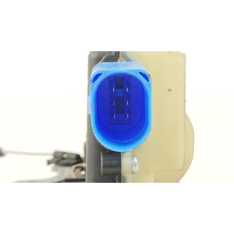 Recambio de cerradura puerta trasera derecha para volkswagen polo iv (9n_, 9a_) 1.6 16v referencia OEM IAM 3B4839016AN  