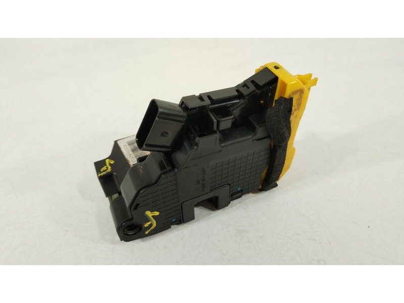 Recambio de cerradura puerta delantera derecha para kia cee´d spirit referencia OEM IAM 81320A2010  