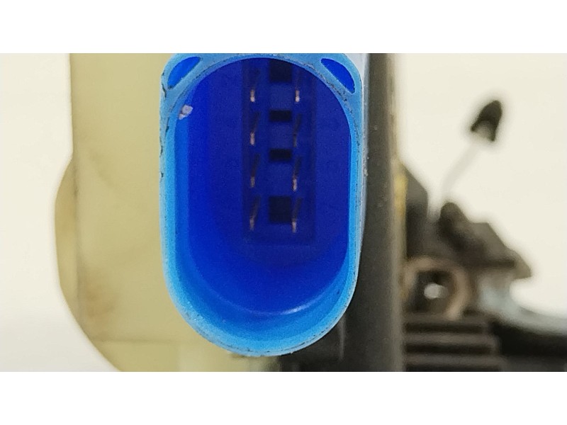 Recambio de cerradura puerta delantera izquierda para volkswagen polo iv (9n_, 9a_) 1.6 16v referencia OEM IAM 3B1837015AQ  