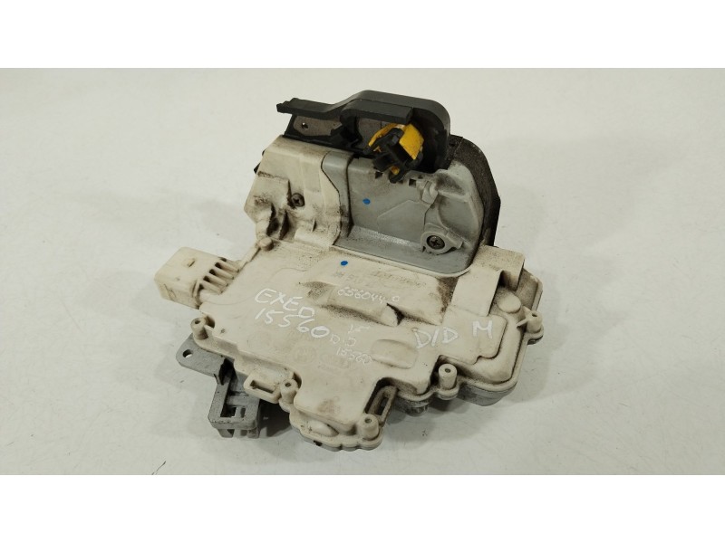 Recambio de cerradura puerta delantera derecha para seat exeo st (3r5) 2.0 tdi referencia OEM IAM 8E1837616AA  