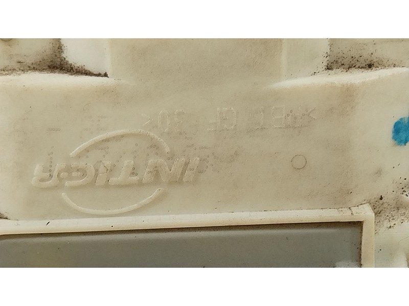 Recambio de cerradura puerta trasera derecha para seat exeo st (3r5) 2.0 tdi referencia OEM IAM 8E0839016AA  