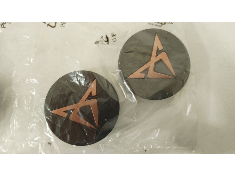 Recambio de embellecedor para cupra formentor (km7, kmp) 2.0 tsi 4drive referencia OEM IAM 5FA601171A  