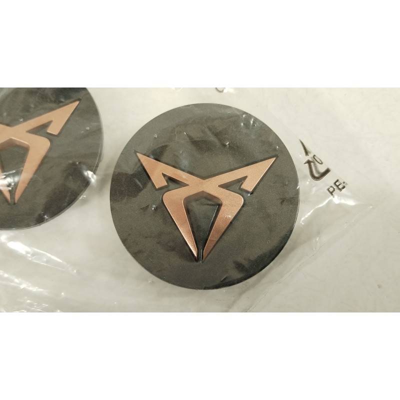 Recambio de embellecedor para cupra formentor (km7, kmp) 2.0 tsi 4drive referencia OEM IAM 5FA601171A  