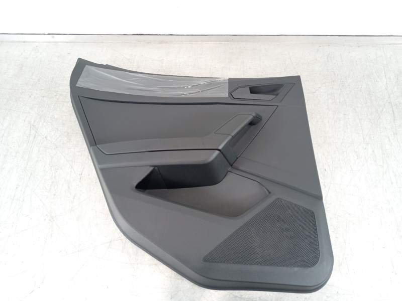 GUARNECIDO PUERTA TRASERA IZQUIERDA 6F0867115 