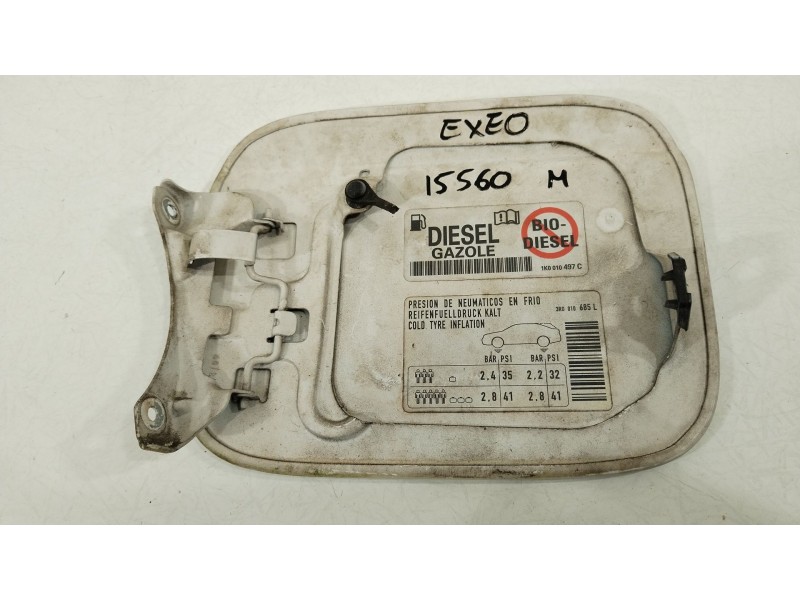 Recambio de tapa exterior combustible para seat exeo st (3r5) 2.0 tdi referencia OEM IAM 8E0809905E 1K0010497C 