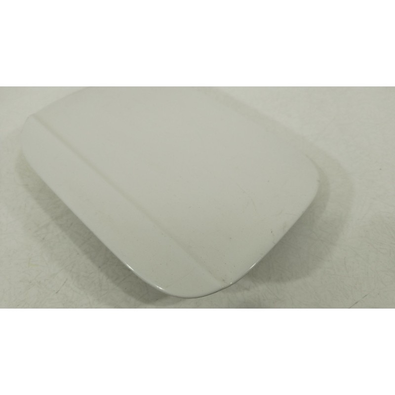Recambio de tapa exterior combustible para seat exeo st (3r5) 2.0 tdi referencia OEM IAM 8E0809905E 1K0010497C 