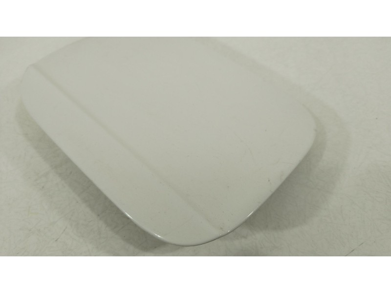 Recambio de tapa exterior combustible para seat exeo st (3r5) 2.0 tdi referencia OEM IAM 8E0809905E 1K0010497C 